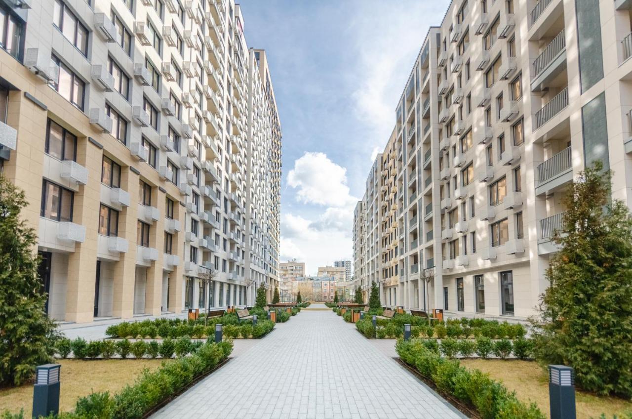 Petrovdom 12-131B Apartments In Rc "Yaroslaviv Grad"Bulvarno Kudriavska 17B Киев Экстерьер фото